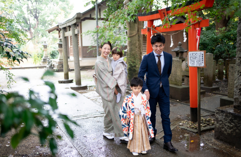 大阪府堺市をはじめ泉州地域出張無料。大人気のStudio bay、安心の価格で七五三撮影
